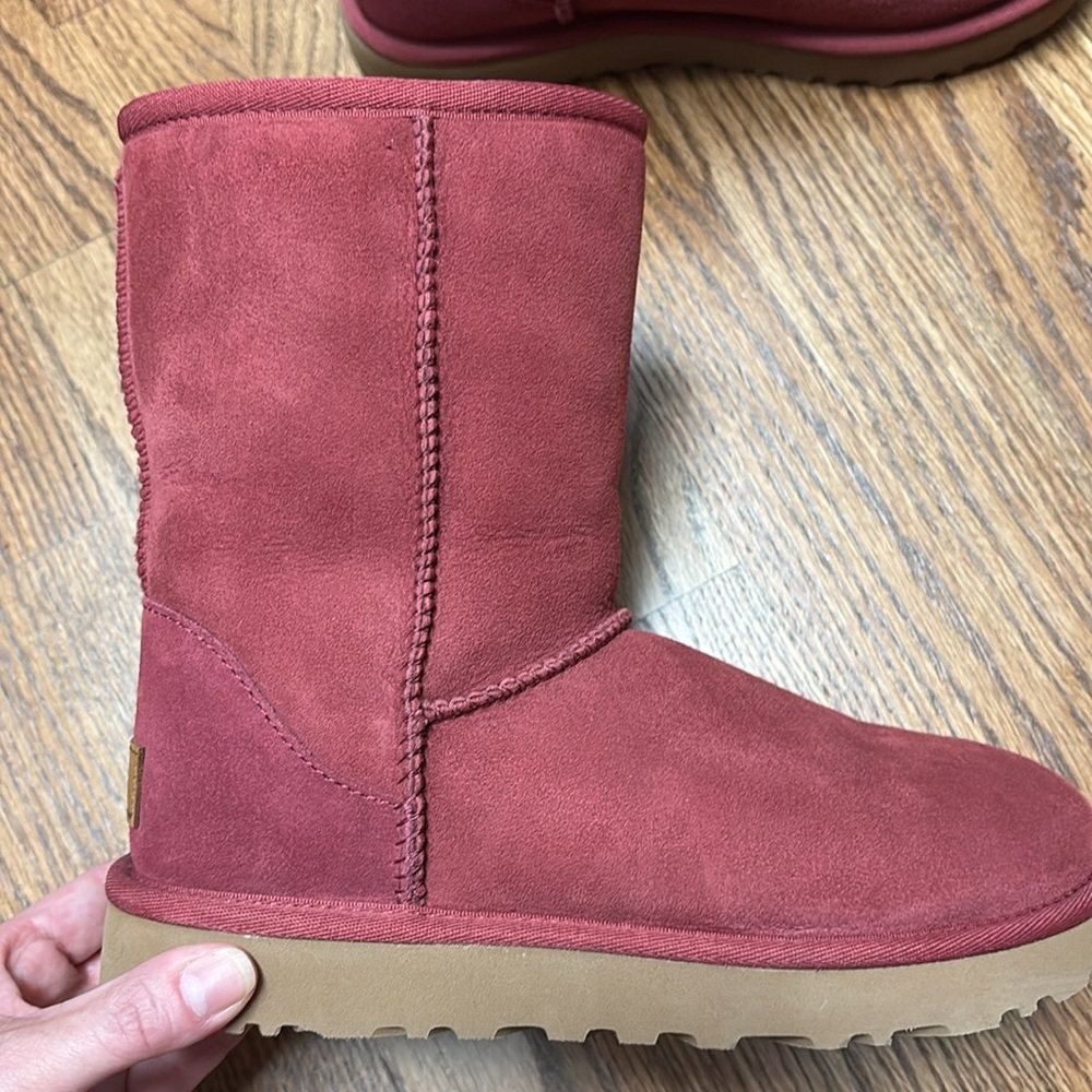 Classic Short UGG - Picture 6 of 10
